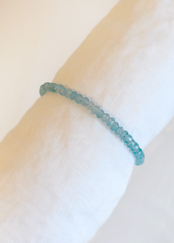 Bella & Wren Jewelry Embrace Bracelet - Blue Apatite