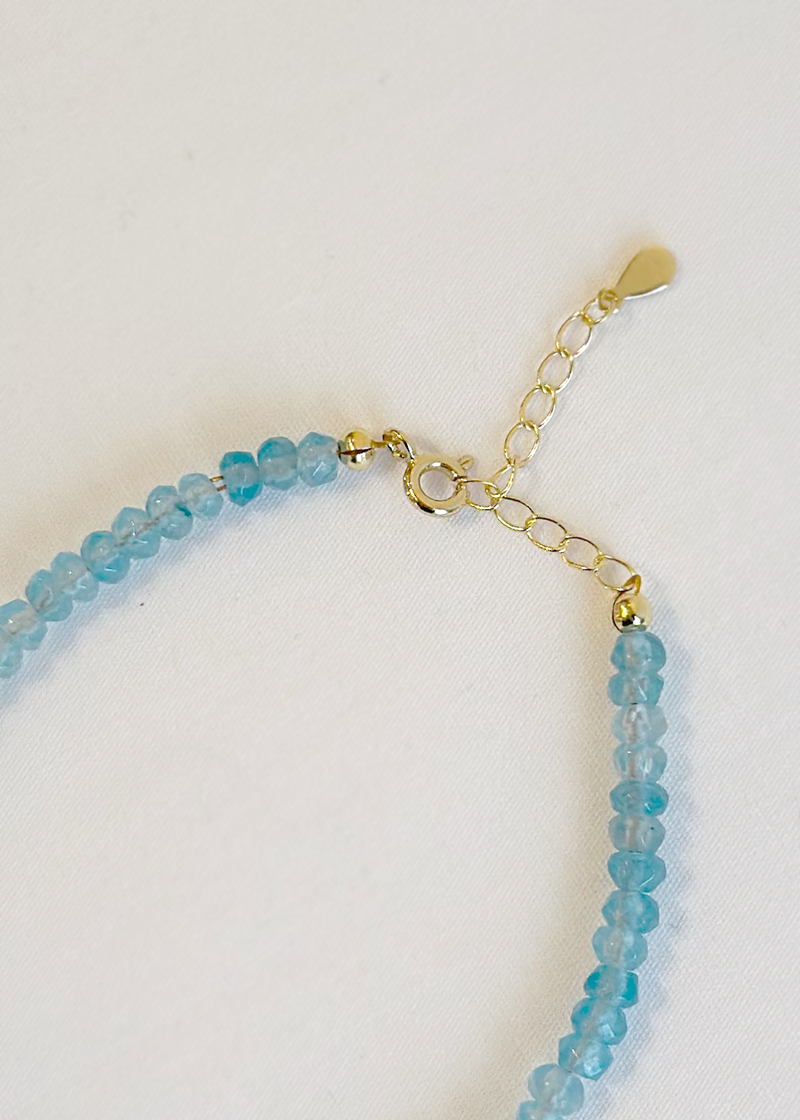 Bella & Wren Jewelry Embrace Bracelet - Blue Apatite