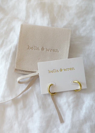 Bella & Wren Jewelry Capri Huggie MED