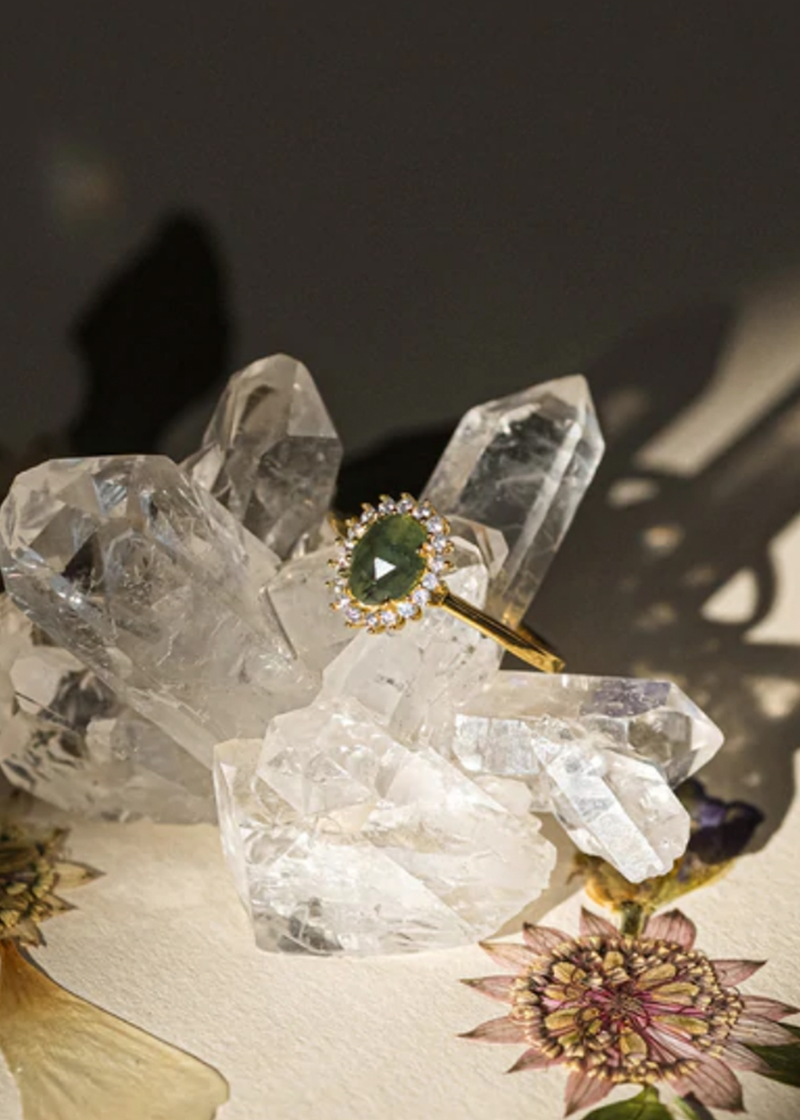 Leah Alexandra Mini Antiquity Ring | Emerald